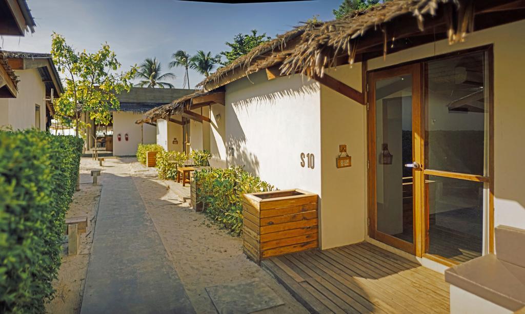 Escape Beach Resort - SHA Extra Plus Certified Mae Nam Exterior foto